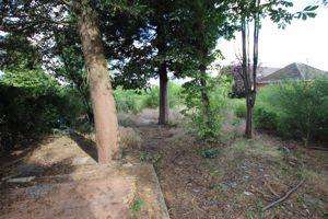 Grounds- click for photo gallery